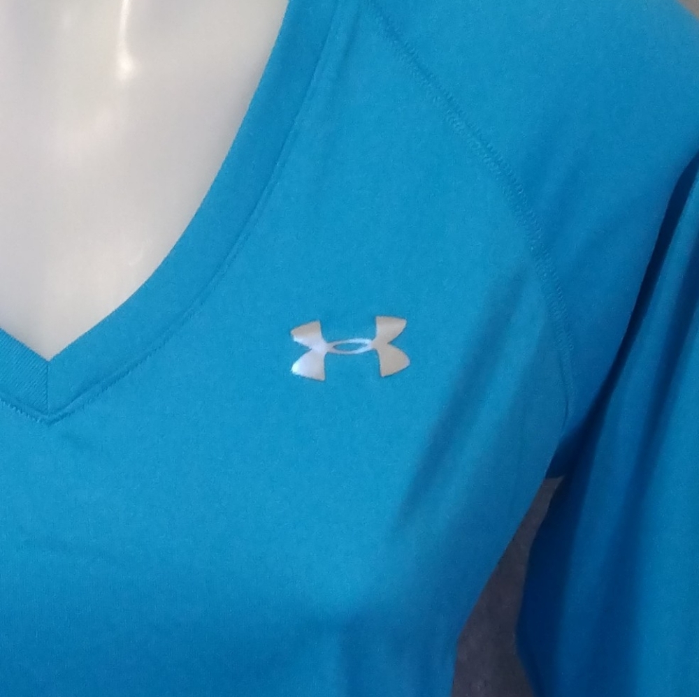 Under Armour - Picture 2 of 4